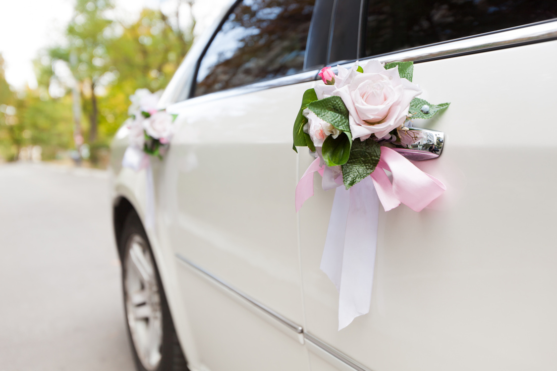 Wedding Car decorated flowers